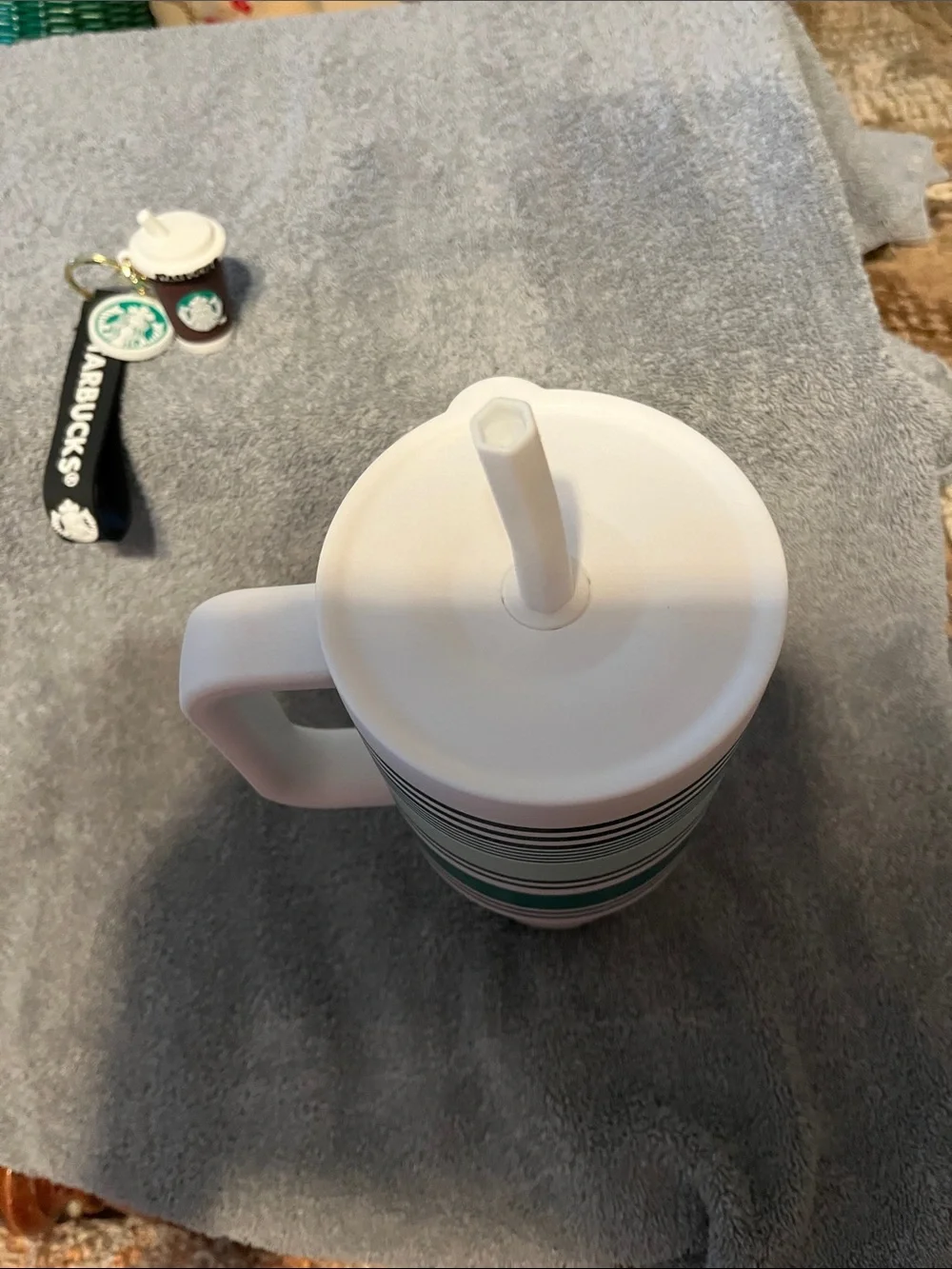 NWT Starbucks White Travel Mug with Teal, Mint & Navy Stripes 40oz and key chain - Picture 5 of 7
